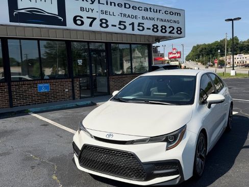 Used 2020 Toyota Corolla SE FWD image 1