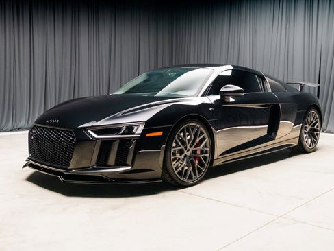 Used 2018 Audi R8 V10 image 19