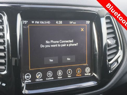 Used 2018 Jeep Compass Limited w/ Navigation Group image 33