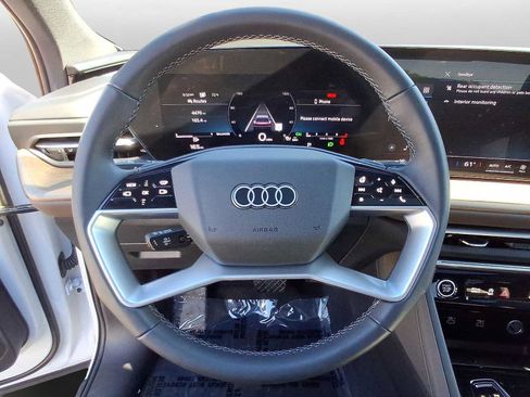 Used 2025 Audi Q5 Premium w/ Premium Plus AWD/4WD image 22