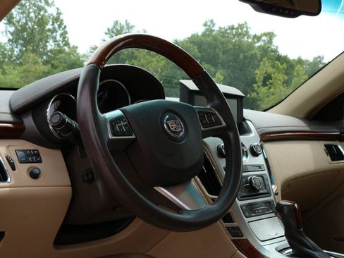 Used 2008 Cadillac CTS 3.6 AWD w/ Luxury Level Two Package image 19
