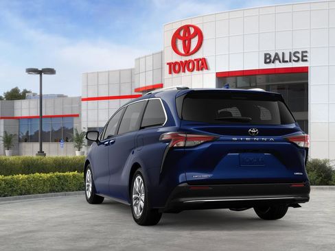 New 2026 Toyota Sienna Limited image 7