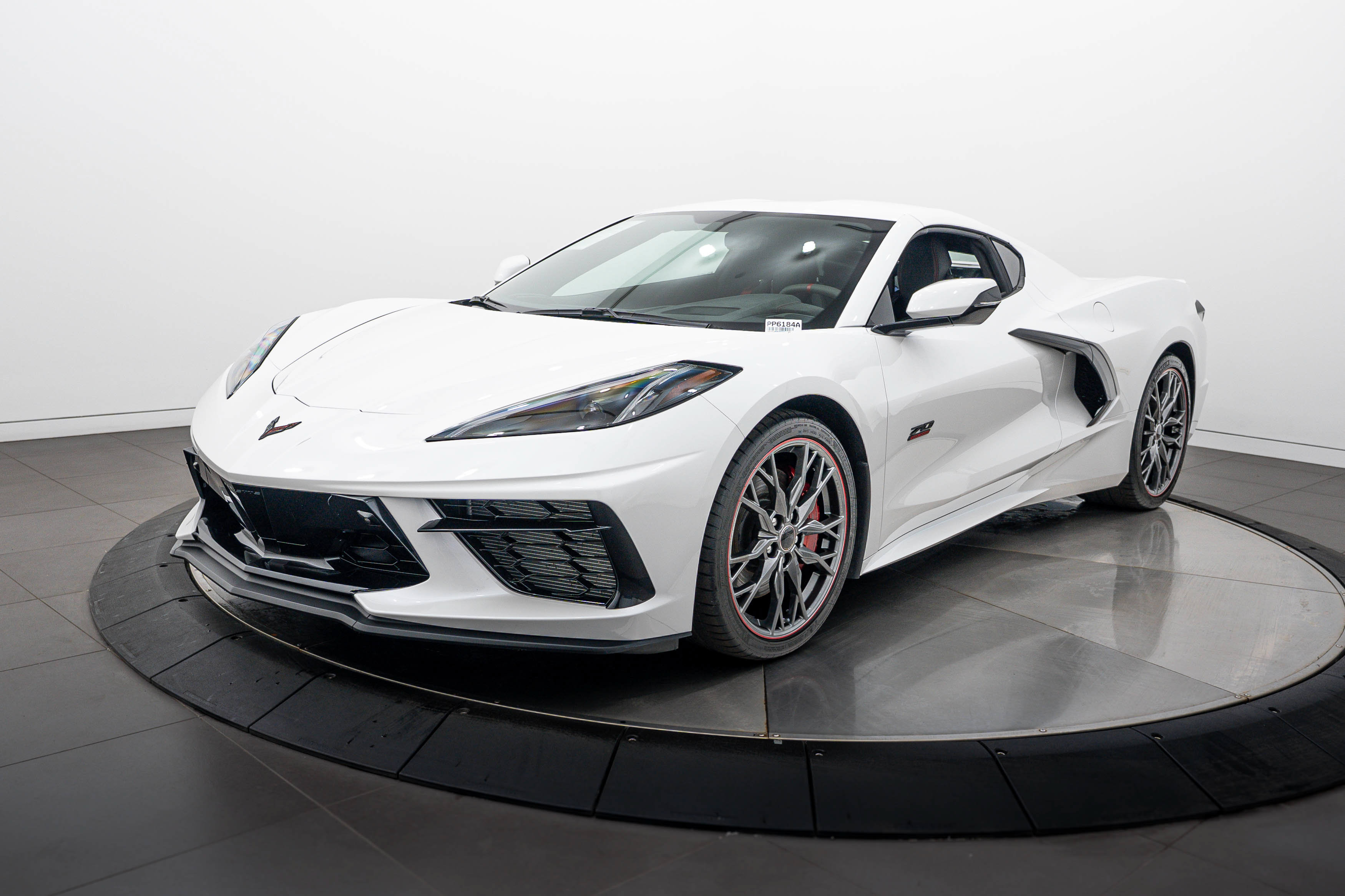 Used 2023 Chevrolet Corvette Stingray Premium Cpe w/ Z51 Performance Package RWD image 11