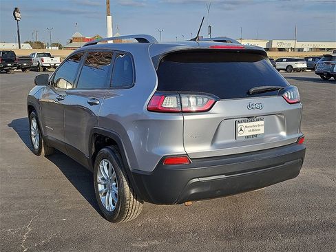 Used 2020 Jeep Cherokee Latitude image 5