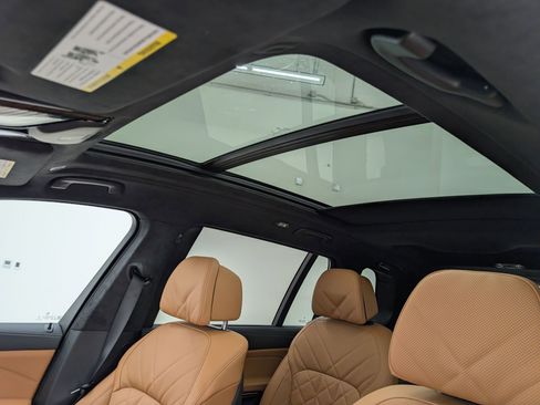 New 2026 BMW X7 xDrive40i image 16