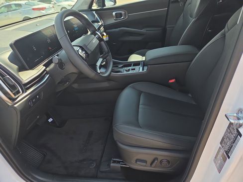 New 2026 Kia Sorento X-Line EX image 4