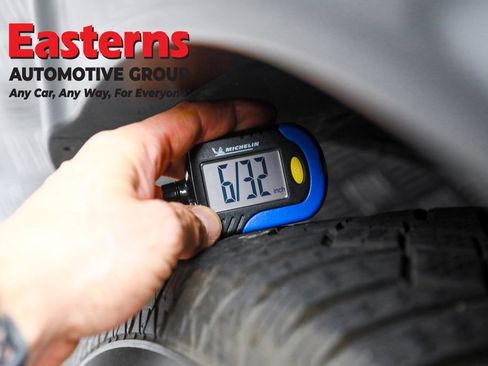 Used 2020 Nissan Rogue Sport S image 21