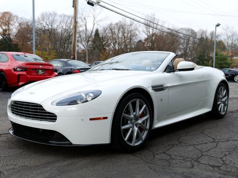 Used 2015 Aston Martin V8 Vantage S image 82
