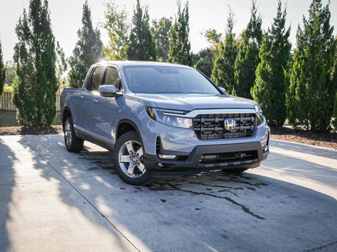New 2026 Honda Ridgeline RTL image 2