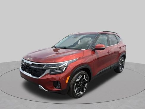 Used 2024 Kia Seltos SX AWD/4WD image 2