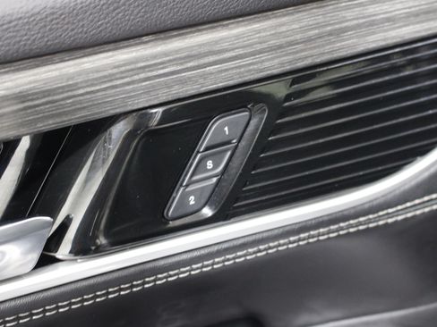 Used 2022 Jeep Wagoneer Series III AWD/4WD image 8