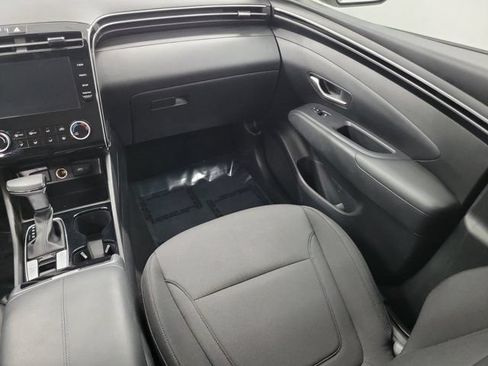 Used 2022 Hyundai Tucson SE FWD image 16