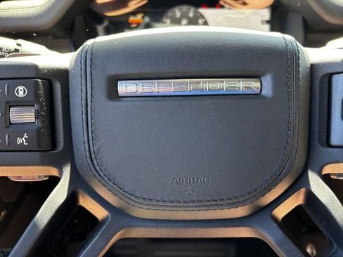 New 2025 Land Rover Defender 110 V8 AWD/4WD image 23