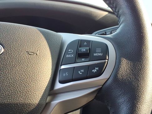 Used 2020 Ford Explorer XLT w/ Equipment Group 202A AWD/4WD image 26