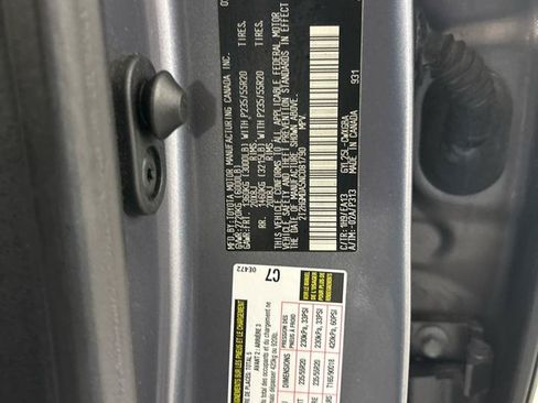 Used 2022 Lexus RX 450h AWD w/ Premium Package image 27