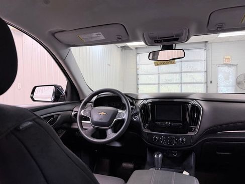 Used 2019 Chevrolet Traverse LS FWD image 27