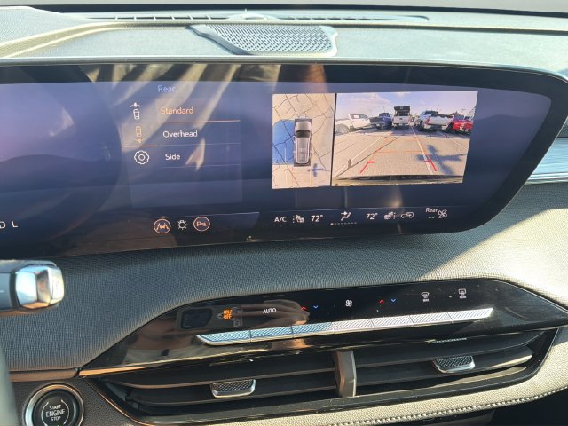 Used 2025 Buick Enclave Preferred FWD image 28