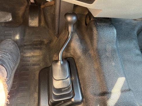 Used 2015 Ford F250 XL AWD/4WD image 15