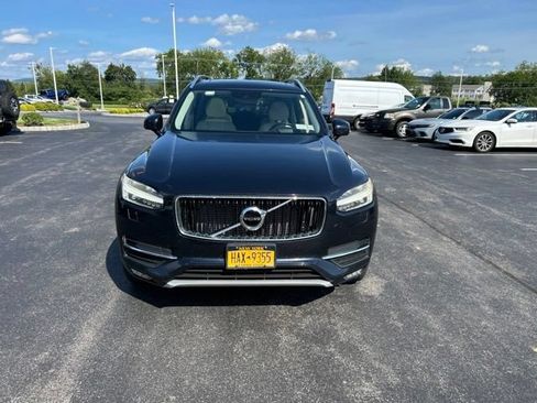 Used 2016 Volvo XC90 T6 Momentum w/ Momentum Plus Package AWD/4WD image 2