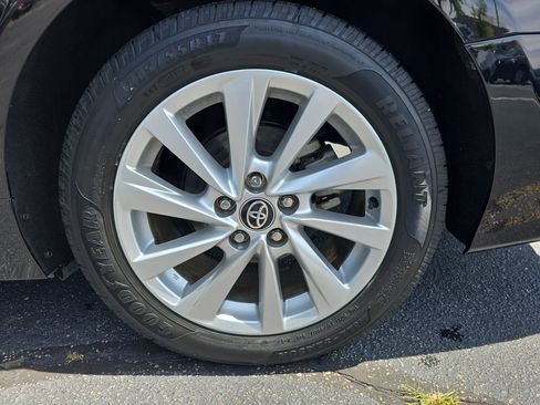 Used 2023 Toyota Camry LE FWD image 30