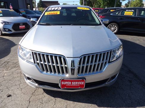 Used 2012 Lincoln MKZ Hybrid FWD image 2