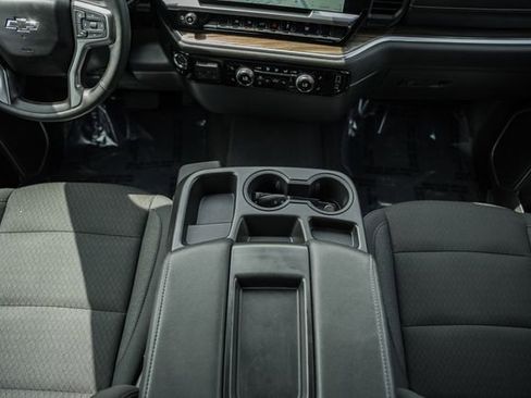 Used 2026 Chevrolet Silverado 1500 RST AWD/4WD image 26