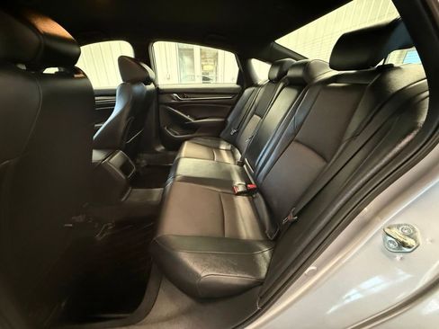 Used 2020 Honda Accord Sport image 15