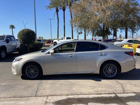 Used 2018 Lexus ES 350 image 4