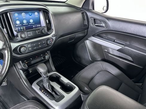 Used 2022 Chevrolet Colorado LT w/ Fleet Safety Package RWD image 36