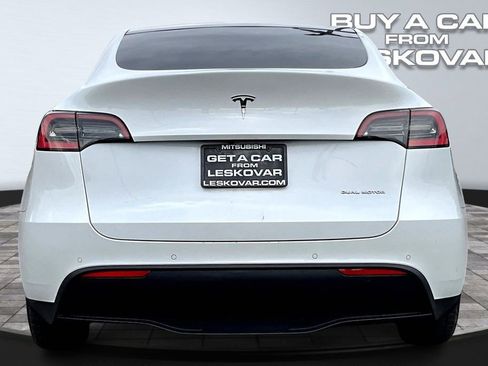 Used 2020 Tesla Model Y Long Range image 4