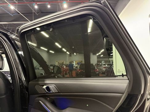 Used 2020 BMW X5 xDrive40i w/ M Sport Package image 30