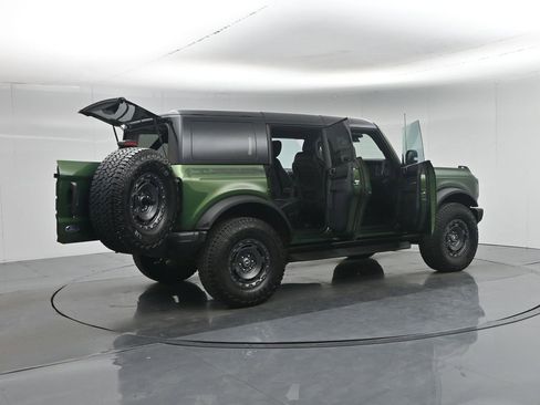 Certified 2025 Ford Bronco Badlands AWD/4WD image 4