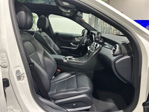 Used 2015 Mercedes-Benz C 300 4MATIC Sedan image 53