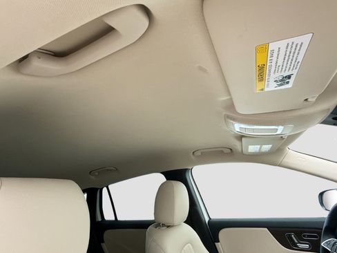 New 2026 Mercedes-Benz GLA 250 4MATIC image 16