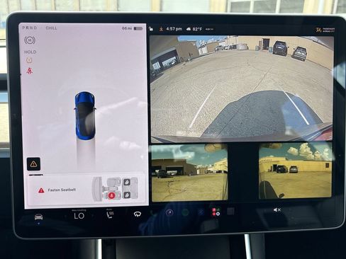 Used 2018 Tesla Model 3 Long Range RWD image 18