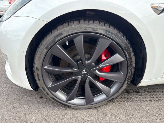 Used 2020 Tesla Model 3 Performance AWD/4WD image 9