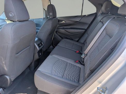 Used 2018 Chevrolet Equinox LT image 14