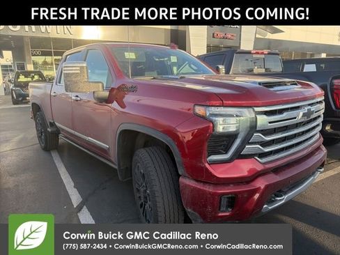 Used 2025 Chevrolet Silverado 2500 High Country w/ High Country Premium Package image 2