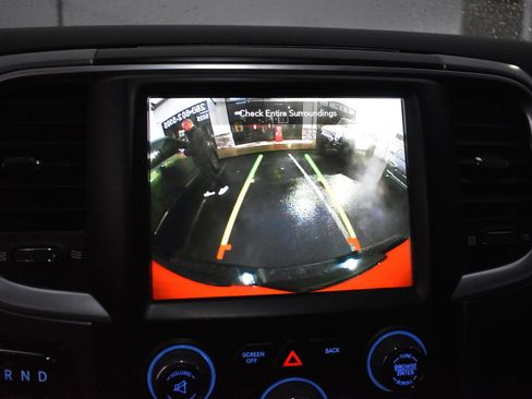 Used 2021 RAM 1500 Classic Warlock w/ Luxury Group image 22