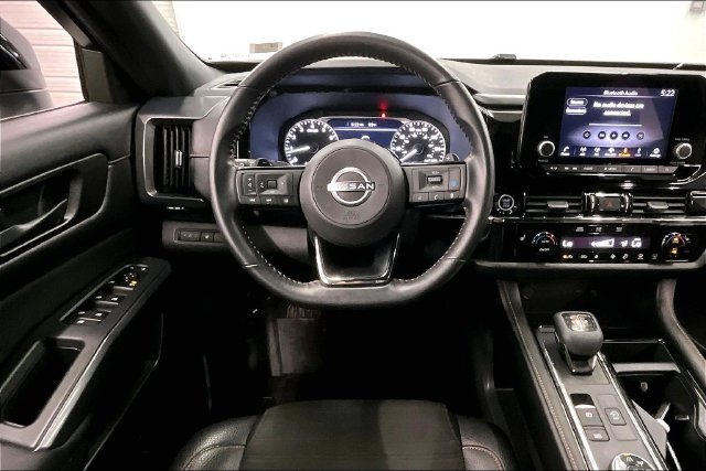 Used 2023 Nissan Pathfinder Rock Creek AWD/4WD image 6