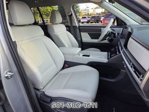 Used 2024 Hyundai Santa Fe SEL AWD/4WD image 17