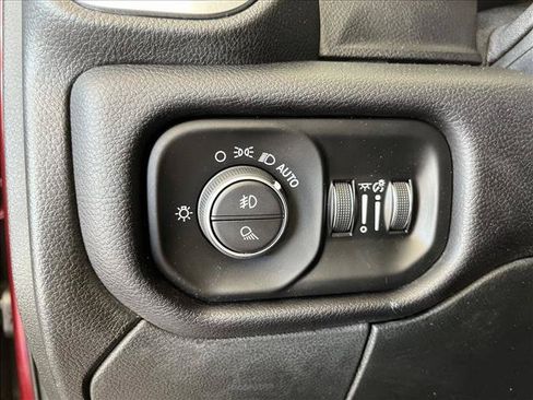 Used 2022 RAM 2500 Laramie AWD/4WD image 16