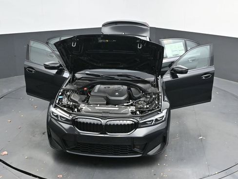New 2026 BMW 330i Sedan w/ M Sport Package image 53