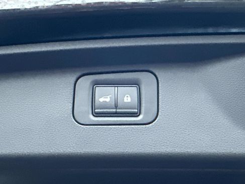 New 2026 Nissan Armada Platinum image 17