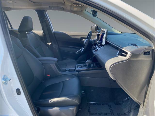 Certified 2026 Toyota Corolla Cross XLE w/ Convenience Package FWD image 15