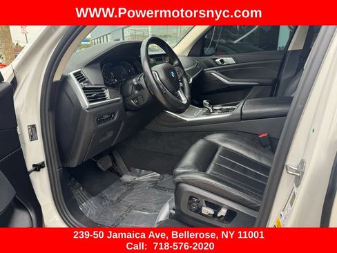 Used 2022 BMW X7 xDrive40i w/ Premium Package AWD/4WD image 21