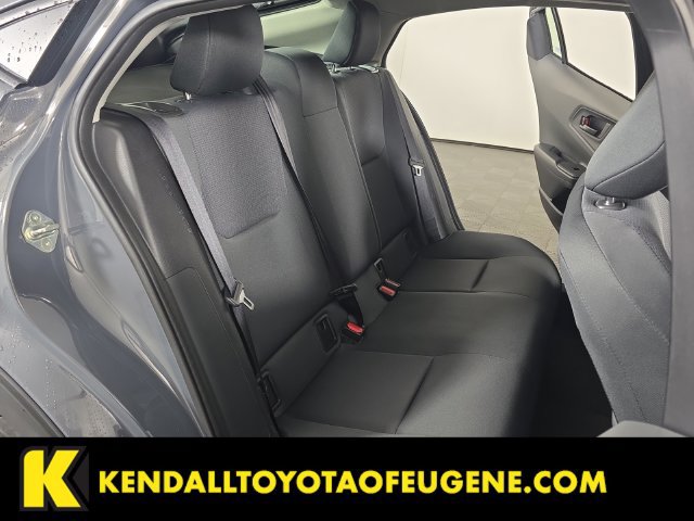 Used 2025 Toyota Prius LE FWD image 25