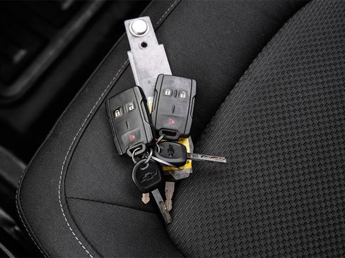 Used 2021 Chevrolet Colorado LT w/ Fleet Safety Package image 47