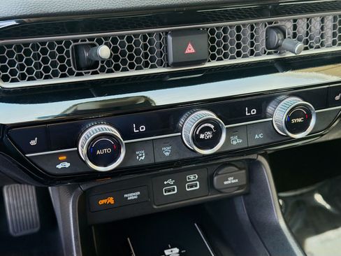 Certified 2022 Honda Civic Touring image 15