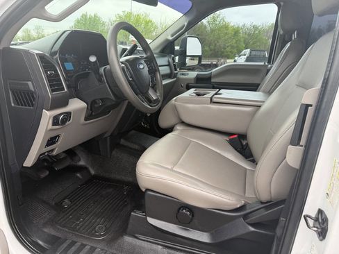 Used 2020 Ford F250 XL w/ Power Equipment Group AWD/4WD image 11
